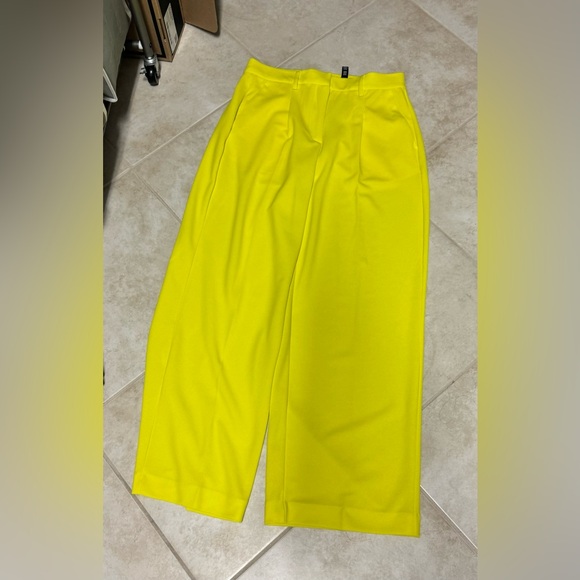 Petite wide leg pants - Picture 2 of 3